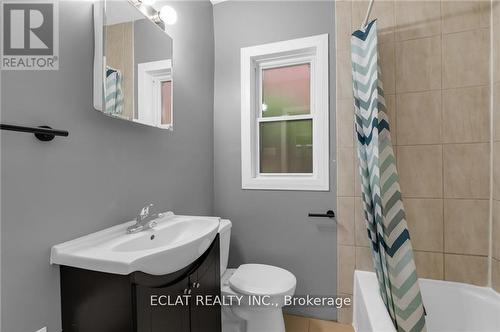 Unit 1 - 50 East 24Th Street, Hamilton, ON - Indoor Photo Showing Bathroom