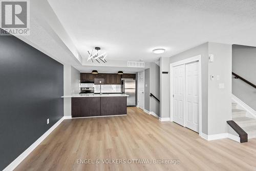 42 - 261 Titanium Private, Ottawa, ON - Indoor Photo Showing Kitchen