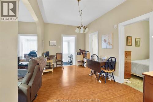 25 Forest Street, Chatham, ON - Indoor Photo Showing Dining Room