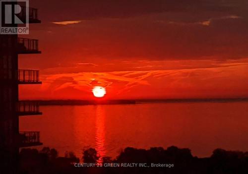 1707 - 2220 Lake Shore Boulevard W, Toronto, ON - Outdoor With View