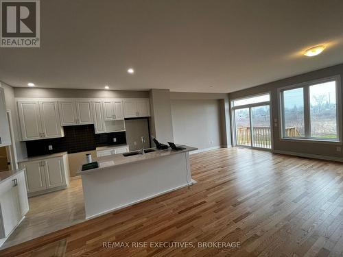 1405 Demers Avenue, Kingston (East Gardiners Rd), ON - Indoor Photo Showing Kitchen
