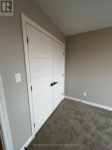 1405 Demers Avenue, Kingston (East Gardiners Rd), ON - Indoor Photo Showing Other Room