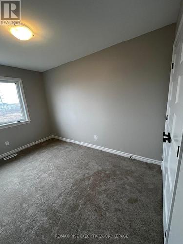 1405 Demers Avenue, Kingston (East Gardiners Rd), ON - Indoor Photo Showing Other Room