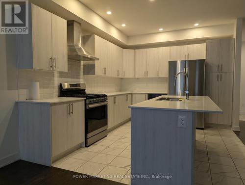 332 Monticello Avenue, Ottawa, ON - Indoor Photo Showing Kitchen With Upgraded Kitchen