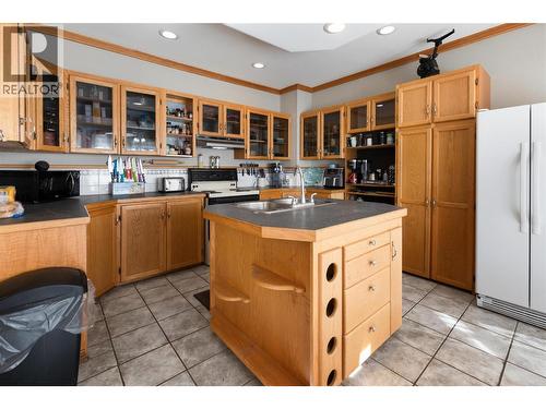 7630 97A Highway, Mara, BC 