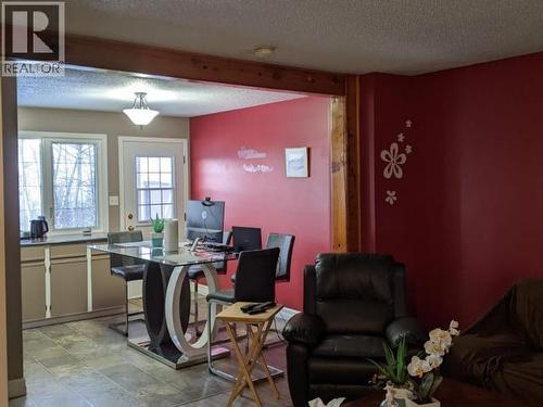 148 & 150 Dawson Drive, Faro, YT - Indoor