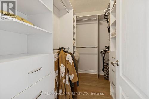 8 Mistywood Crescent, Vaughan, ON - Indoor With Storage