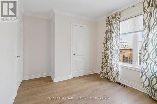 8 Mistywood Crescent, Vaughan, ON - Indoor Photo Showing Other Room