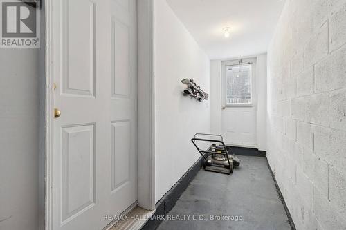 8 Mistywood Crescent, Vaughan, ON - Indoor Photo Showing Other Room