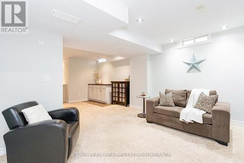 66 John W Taylor Avenue, New Tecumseth, ON - Indoor