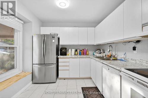 28 - 1318 Highbury Avenue, London East, ON - Indoor Photo Showing Kitchen With Double Sink