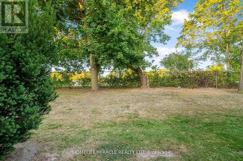 28 - 1318 Highbury Avenue, London East, ON - Outdoor