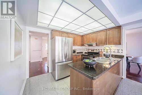 2066 Pineview Drive, Oakville, ON - Indoor Photo Showing Kitchen With Double Sink