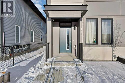117 South Point  Sw, Airdrie, AB - Outdoor With Exterior