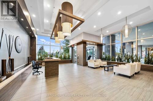 619 - 8763 Bayview Avenue, Richmond Hill, ON - Indoor Photo Showing Other Room