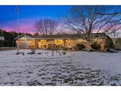 4810 RAY Road  Windsor, ON N0R 1K0