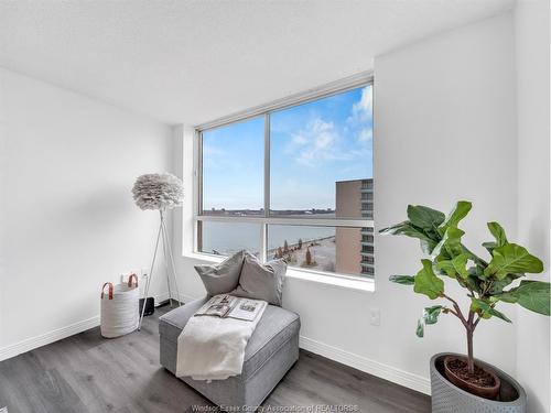 1407-75 Riverside Drive East, Windsor, ON 