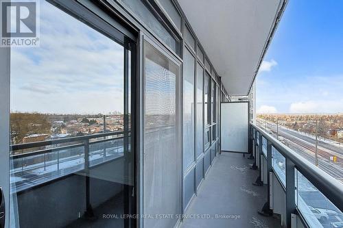528 - 7900 Bathurst Street, Vaughan, ON - Outdoor With Balcony With Exterior
