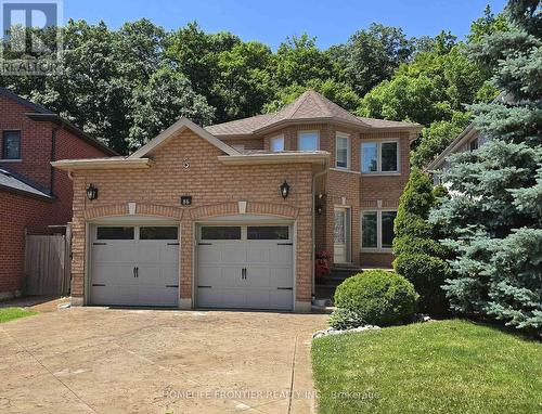 86 LARRATT LANE  Richmond Hill, ON L4C 0E2