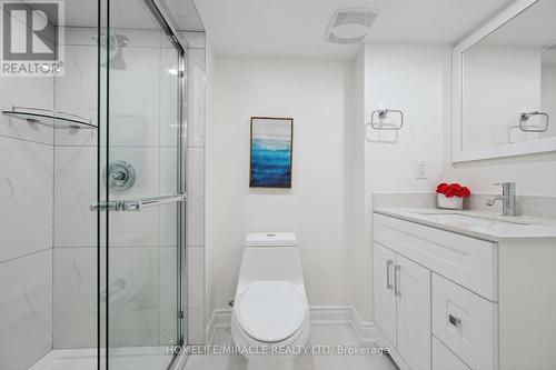 7562 Black Walnut Trail, Mississauga, ON - Indoor Photo Showing Bathroom