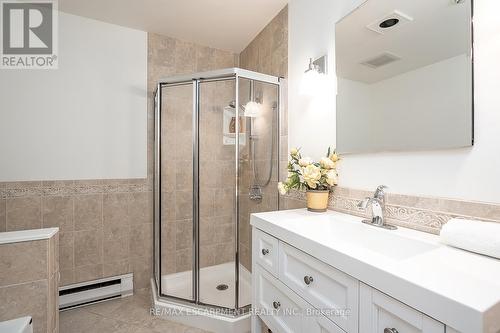 5 - 1580 Kerns Road, Burlington, ON - Indoor Photo Showing Bathroom