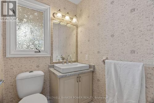 3558 Springer Road, Middlesex Centre (Delaware Town), ON - Indoor Photo Showing Bathroom