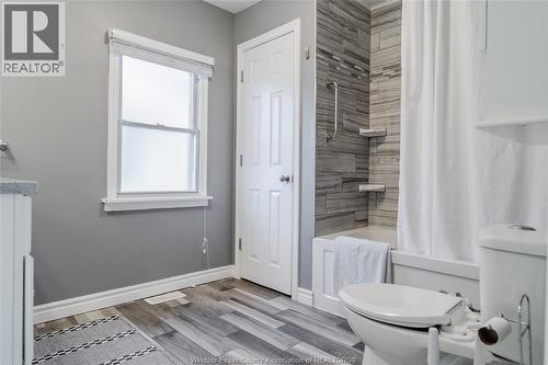 1769 Balfour Boulevard, Windsor, ON - Indoor