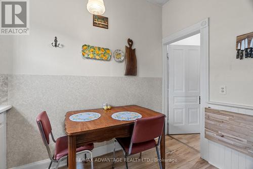 33 St Patrick Street, London North (North N), ON - Indoor Photo Showing Other Room