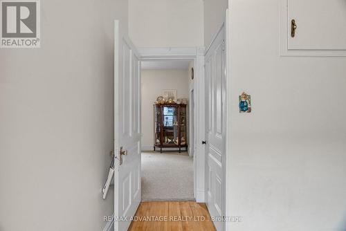33 St Patrick Street, London North (North N), ON - Indoor Photo Showing Other Room