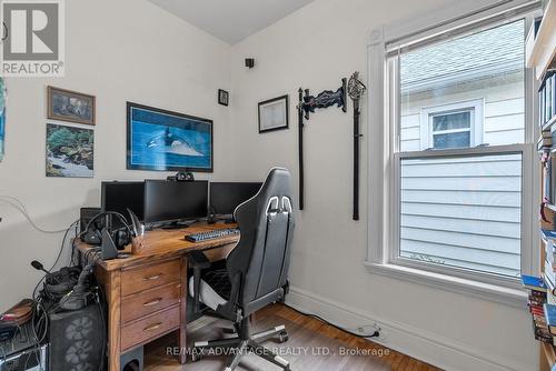 33 St Patrick Street, London North (North N), ON - Indoor Photo Showing Office