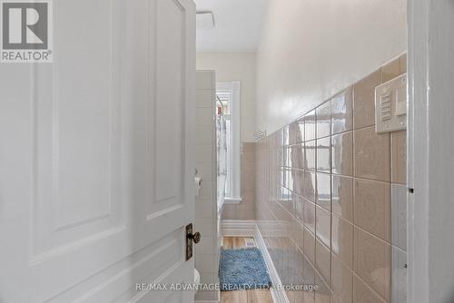 33 St Patrick Street, London North (North N), ON - Indoor