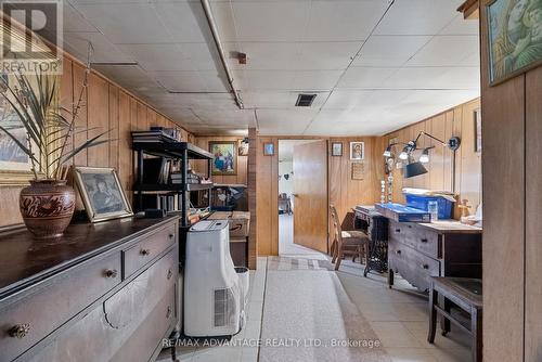 33 St Patrick Street, London North (North N), ON - Indoor