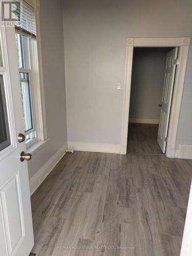 Back unit - 33 St Patrick Street, London North (North N), ON - Indoor Photo Showing Other Room