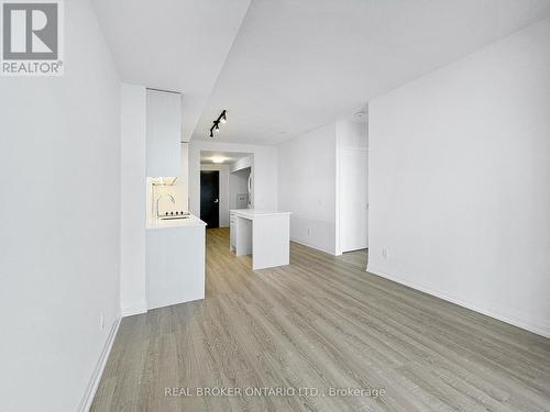 2705 - 286 Main Street, Toronto, ON - Indoor