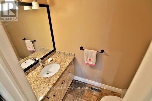 263 Princess Royal Court, Oakville, ON - Indoor Photo Showing Bathroom
