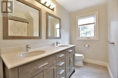 263 Princess Royal Court, Oakville, ON - Indoor Photo Showing Bathroom