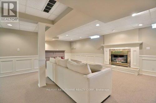 263 Princess Royal Court, Oakville, ON - Indoor