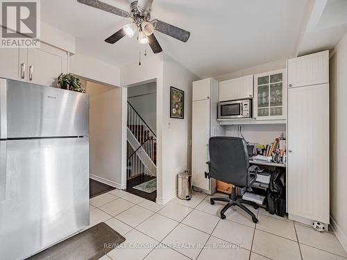 58 - 120 Beverly Glen Boulevard, Toronto, ON - Indoor Photo Showing Other Room