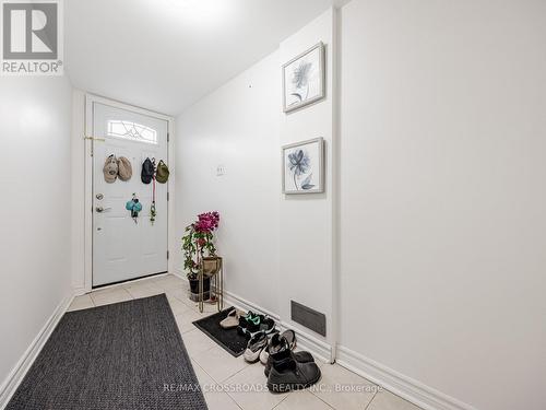58 - 120 Beverly Glen Boulevard, Toronto, ON - Indoor Photo Showing Other Room