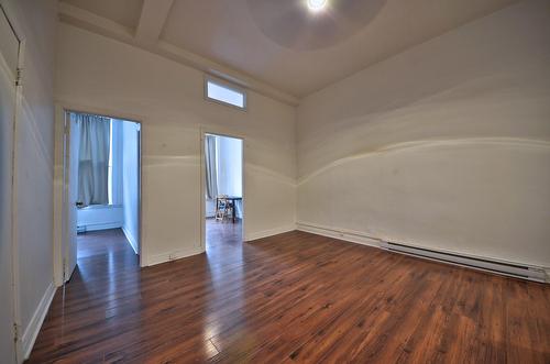 Living room - 1-1009 Boul. St-Laurent, Montréal (Ville-Marie), QC - Indoor Photo Showing Other Room