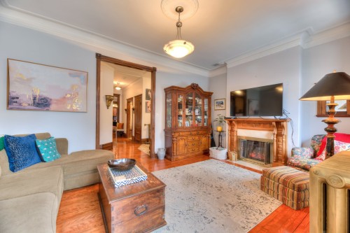 Salon - 377  - 381 Av. Clarke, Westmount, QC - Indoor Photo Showing Living Room With Fireplace