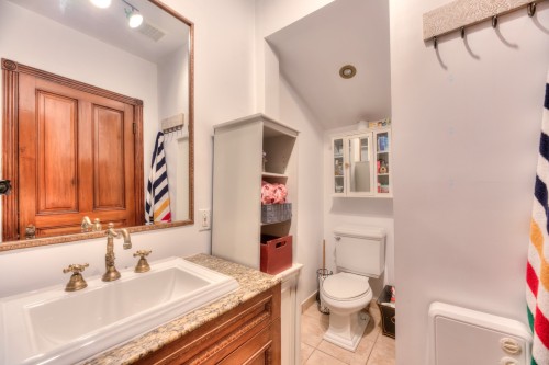 Salle de bains - 377  - 381 Av. Clarke, Westmount, QC - Indoor Photo Showing Bathroom