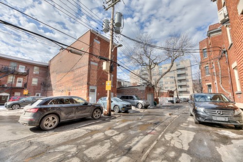 Stationnement - 377  - 381 Av. Clarke, Westmount, QC - Outdoor