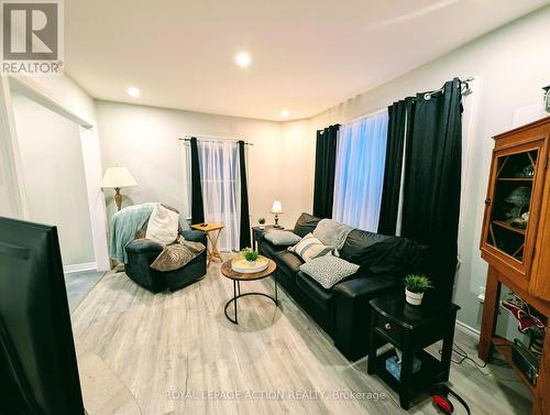 Living room - 153 Brock Street, Brantford, ON - Indoor