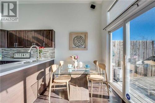 18 - 840 Dundas Street, Mississauga, ON - Indoor