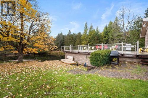 102 Albert Street, Kawartha Lakes, ON - Outdoor With Deck Patio Veranda