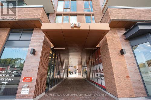 215 - 215 Lakeshore Road W, Mississauga, ON - Outdoor With Exterior