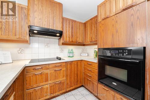 6789 Shelter Bay Road, Mississauga, ON - Indoor Photo Showing Kitchen