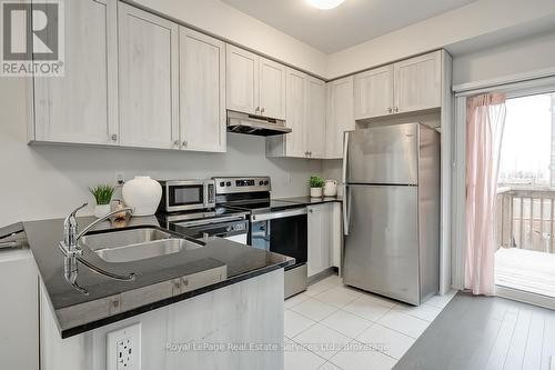 3966 Koenig Road, Burlington (Alton), ON - Indoor Photo Showing Kitchen With Stainless Steel Kitchen With Double Sink