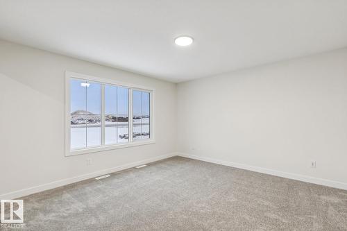 309 26 St Sw, Edmonton, AB - Indoor Photo Showing Other Room